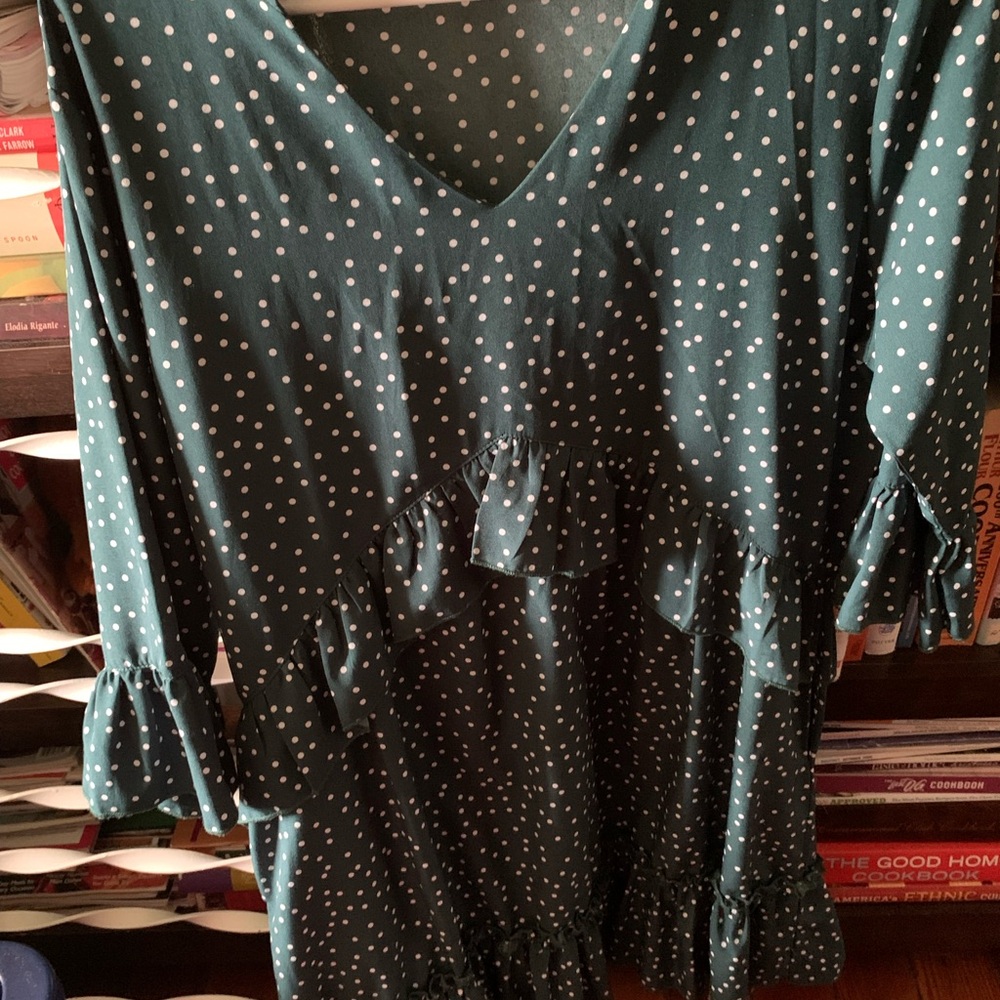 Source Unknown Green Ruffled 3/4 Sleeve Blouse